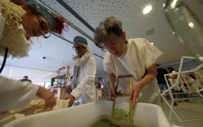 Un hospital para libros abre sus puertas en el Festival Periplo